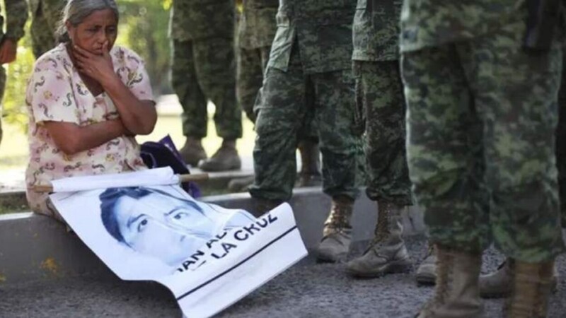 “Justicia” liberaría a otros 8 militares del caso Ayotzinapa