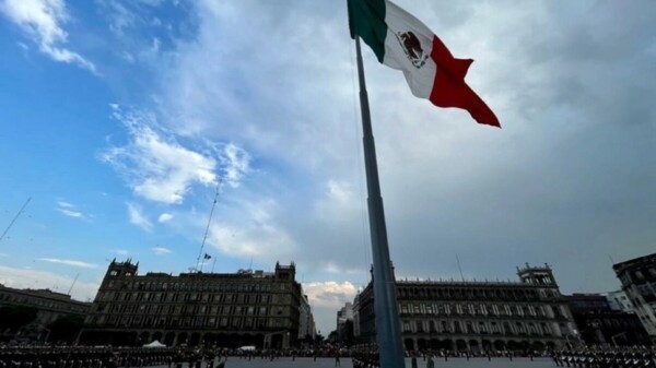 “La bandera es de todos, hasta de los traidores a la patria”