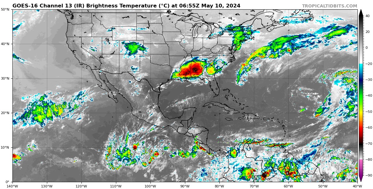 Pronóstico del clima para hoy viernes 10 de mayo 2024 en Quintana Roo; cielo medio nublado durante el día, con lluvias aisladas en Campeche y el estado.
