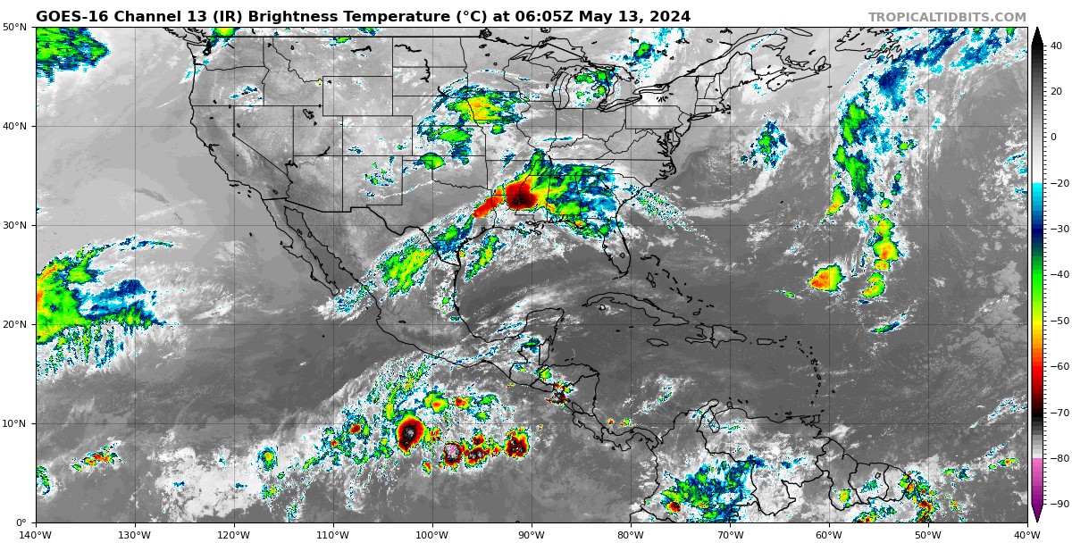 Pronóstico del clima para hoy lunes 13 de mayo 2024 en Quintana Roo; cielo parcialmente nublado y luvias aisladas en el estado y Campeche.