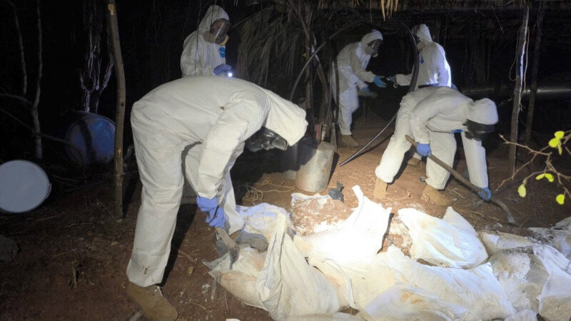 Destruye la Marina ocho narcolaboratorios en el estado de Sinaloa