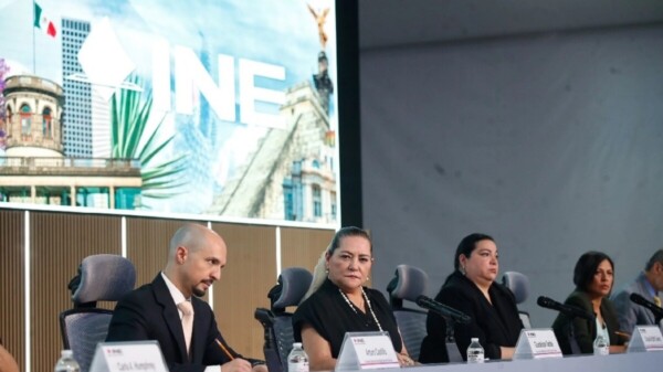 INE: entre 22 y 23 horas del domingo, cifras preliminares