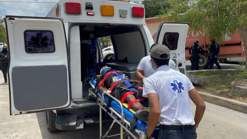 Persecución a motociclista termina en accidente vial