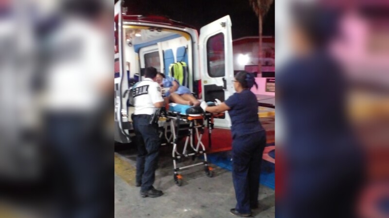 Da a luz en el baño de una gasolinería en Cancún