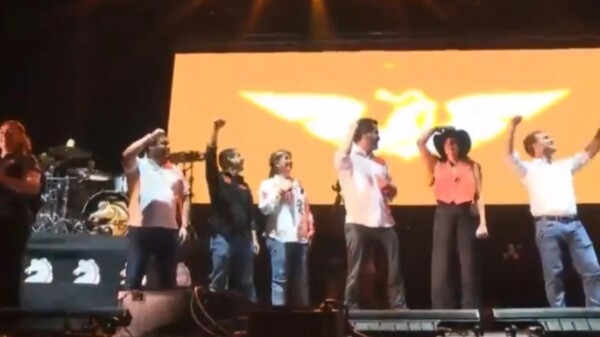 MC “no tiene la culpa” de accidente que dejó 9 muertos: AMLO