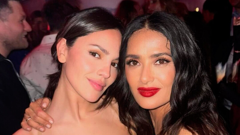 Salma Hayek y Eiza González acaban con rumores de enemistad durante desfile de GUCCI
