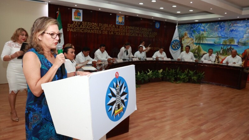 Declaran Huéspedes Distinguidos a integrantes de la XXXII Regata al Sol en Isla Mujeres