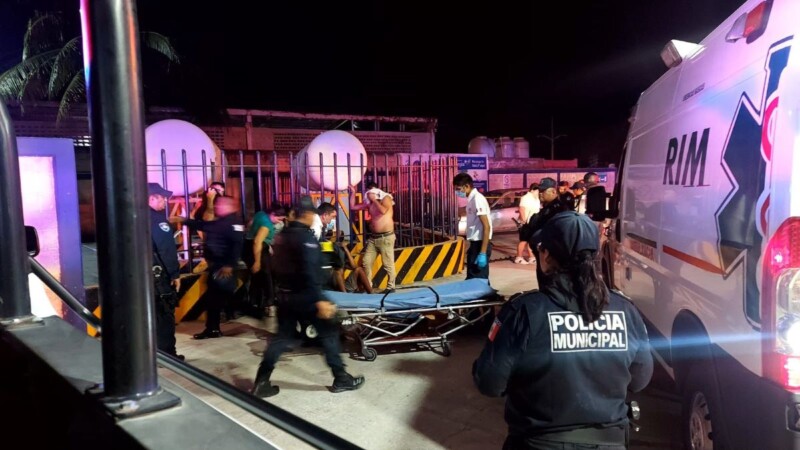 Rescatan a grupo de brasileños ‘levantado’ afuera de la terminal de autobuses en Cancún