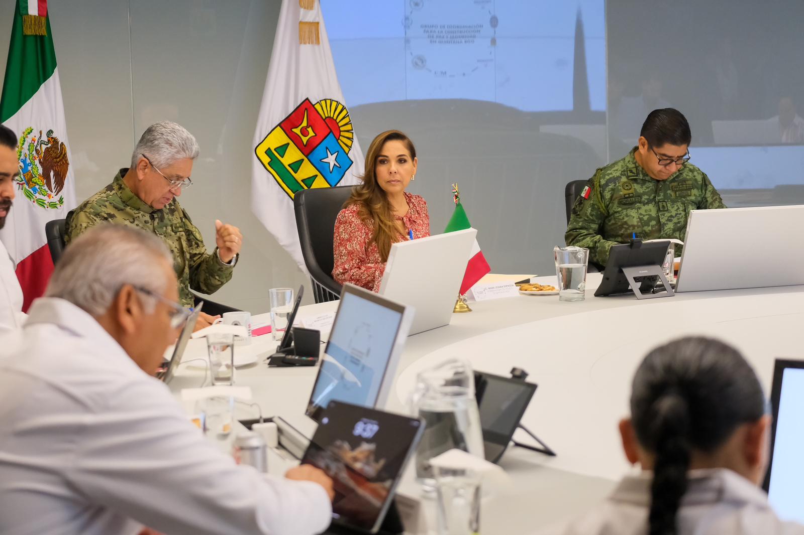 La Mesa de Seguridad y Justicia se reunió en el C5 de Cancún, donde se dieron a conocer resultados en Felipe Carrillo Puerto y Cozumel.