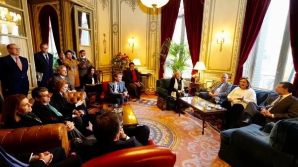 Foro de ultraderecha desdeña preocupación por la desigualdad