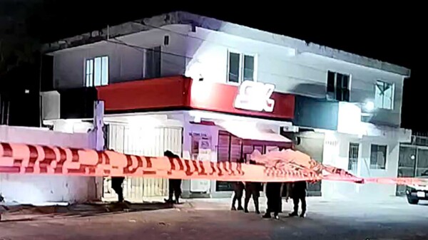 Ejecutan a hombre en expendio de bebidas de Cancún