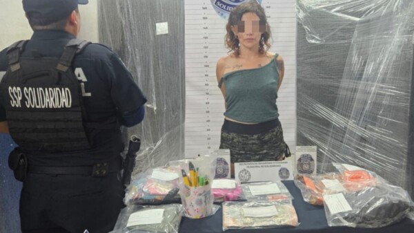 Detienen a una mujer por robo en Las Palmas 2 de Playa del Carmen