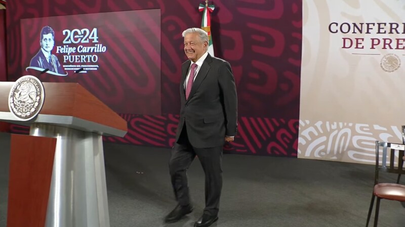 Celebra AMLO tremenda victoria de Sheinbaum