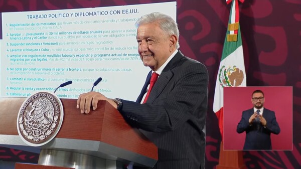Celebra AMLO programa de regularización migratoria de EU