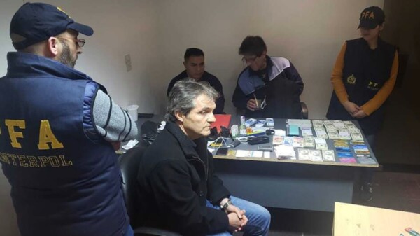 Detienen en Panamá a Carlos Ahumada; podría ser extraditado