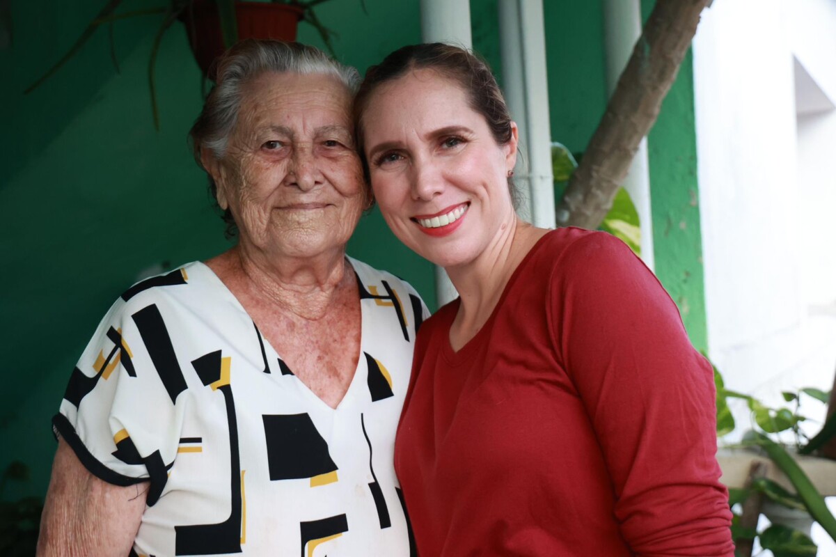 Fueron distribuidos más de 200 paquetes alimentarios en la Zona Insular, de un total de 600 que se repartieron en todo el municipio.