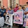 No habrá ‘carpetazo’ al caso Ayotzinapa, garantiza AMLO