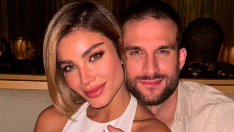 Clovis Nienow y Aleska Génesis están saliendo oficialmente