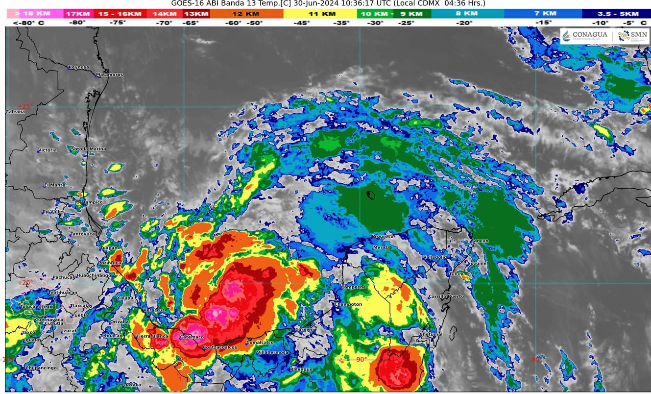 Pronóstico del clima para hoy domingo 30 de junio 2024 en Quintana Roo; cielo nublado con lluvias intensas en Campeche, así como fuertes en Yucatán y el estado.