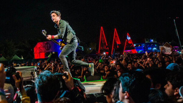 Green Day pidió cachorritos en su camerino para el Corona Capital
