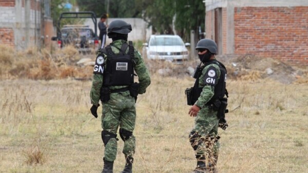 Detienen a 5 miembros de la GN, tras matanza en León: AMLO