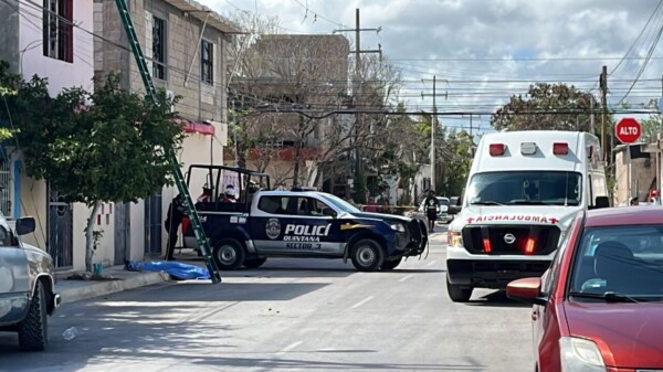 Cae trabajador de una empresa telefónica y muere en la SM-235