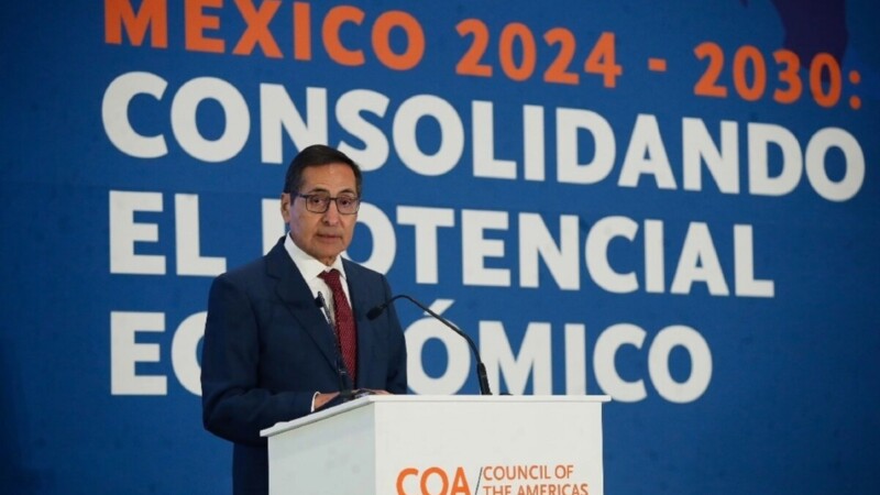 Confirma Ramírez de la O que seguirá al frente de la SHCP