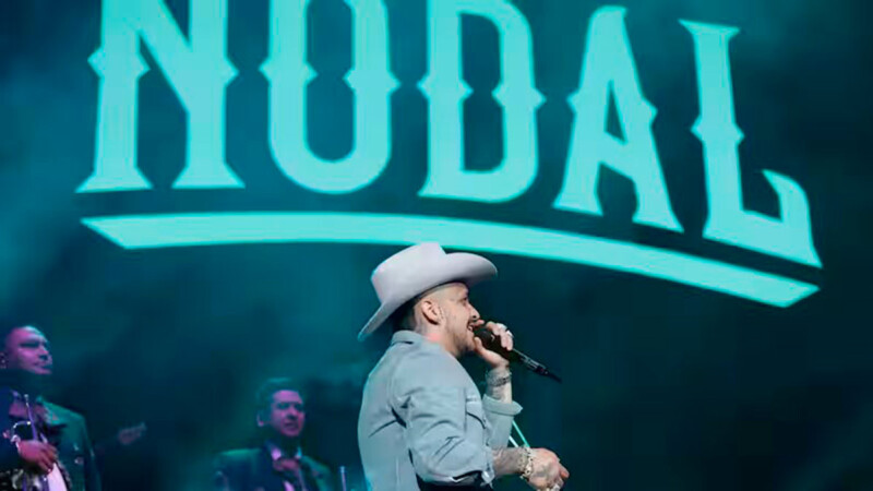 Universal Music acusa a Christian Nodal y a sus padres de falsificar firmas
