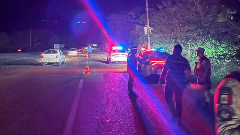 Muere hombre al ser atropellado en carretera de Cancún