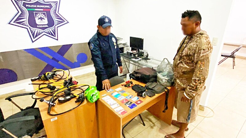 Policía de Cozumel recupera equipo de buceo valorado en $18 mil
