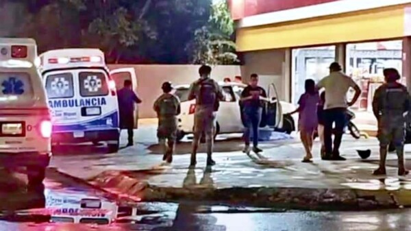 Ejecutan a un padre y su hijo de 6 años en Cozumel