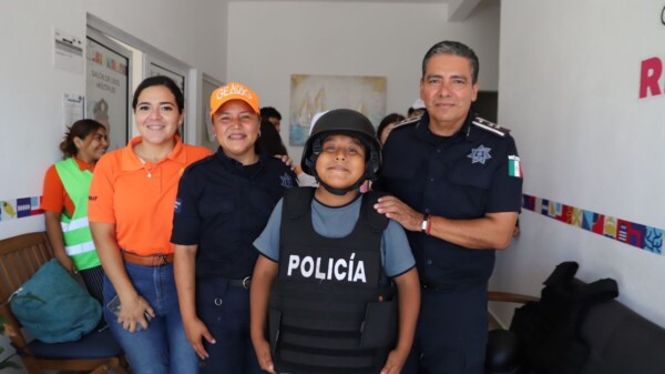 Invitan a familias de Ciudad Mujeres a los sábados culturales en Plaza Ejidatarios