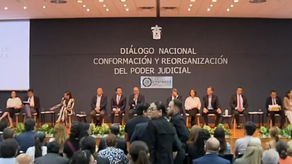 Suprema Corte se alejó del ideal de la justicia: Monreal