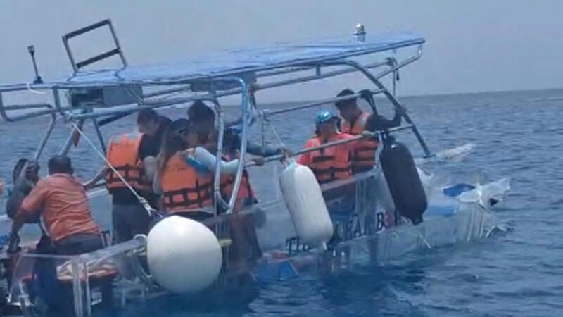 Chocan dos embarcaciones turísticas en Cozumel