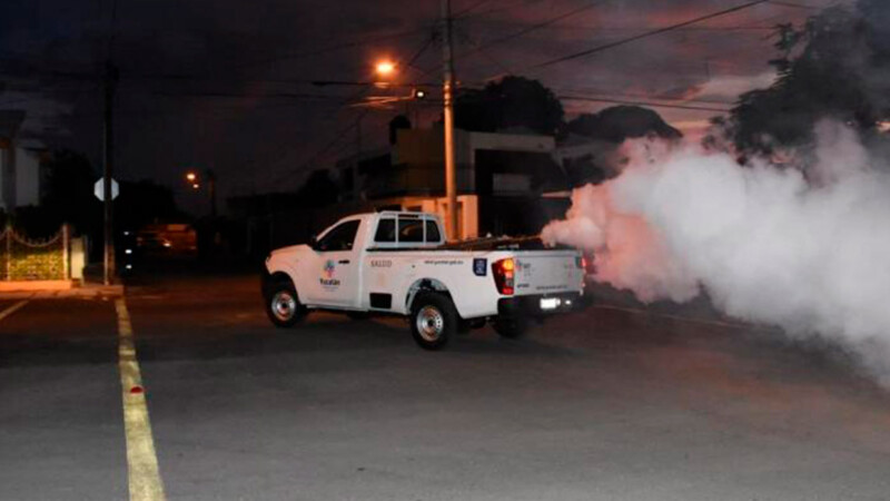 Intensifican acciones contra el dengue en Yucatán con programa de fumigación