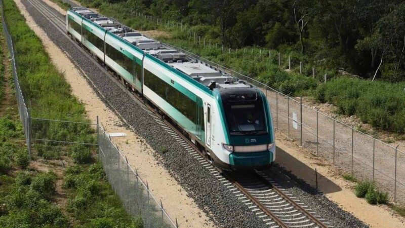 Tren Maya suspende servicio ante contingencia por huracán Beryl