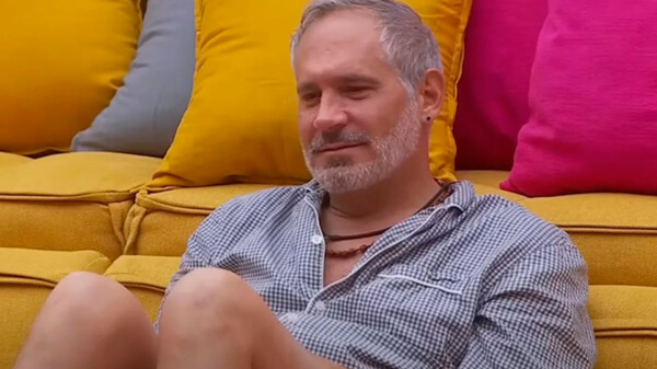 Arath de la Torre revela estar pasando por problemas económicos