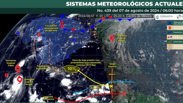 Por la mañana, cielo medio nublado y ambiente templado. Durante la tarde ambiente cálido, y caluroso en zonas de Campeche y Yucatán