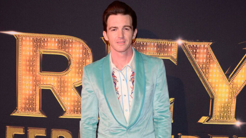 Drake Bell se muestra incomodo al hablar de su vida amorosa
