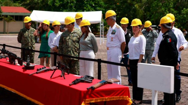 Atenea Gómez Ricalde atestigua destrucción de armas decomisadas por la SEDENA