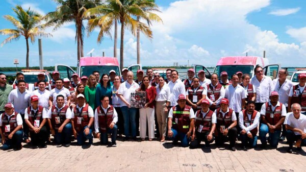 Atenea Gómez Ricalde reconoce trabajo de Mara Lezama para fortalecer la movilidad en Quintana Roo