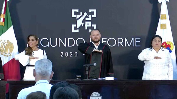 Presenta Heyden Cebada Rivas segundo informe de actividades del Tribunal Superior de Justicia de Quintana Roo