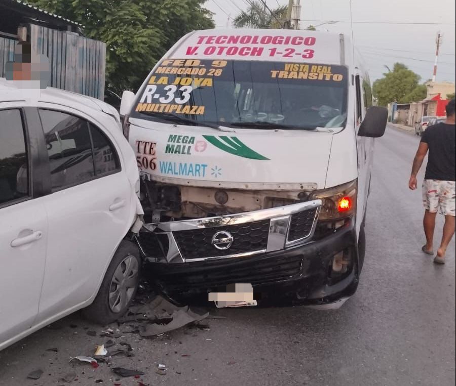 Inicia el martes con accidentes viales en Cancún; el saldo fue de al menos tres lesionados y cuantiosos daños materiales.