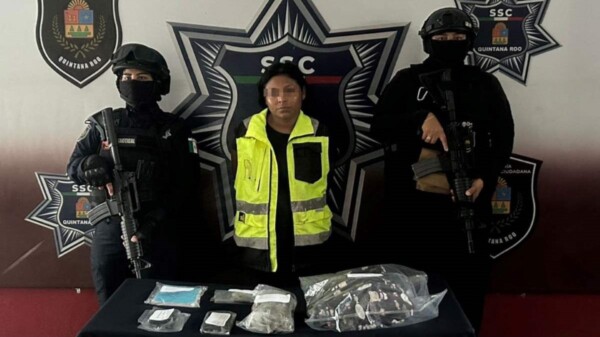 Detiene la Policía a narcomenudista en la zona de Playa Mujeres