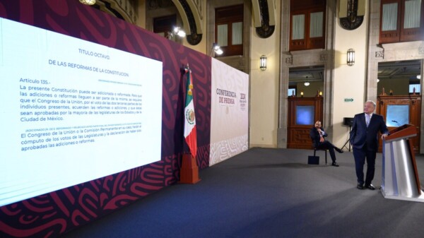 En su desesperación, jueces violan la Constitución: AMLO