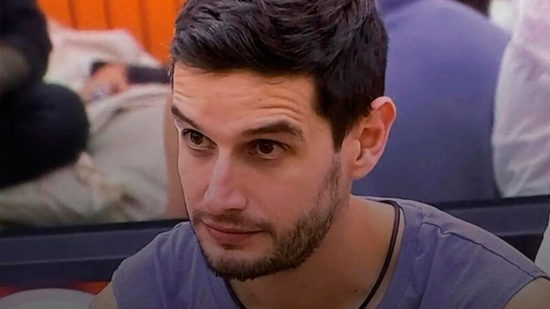 ¿Se divorcia? Adrián Marcelo reaparece tras presunta infidelidad de su esposa