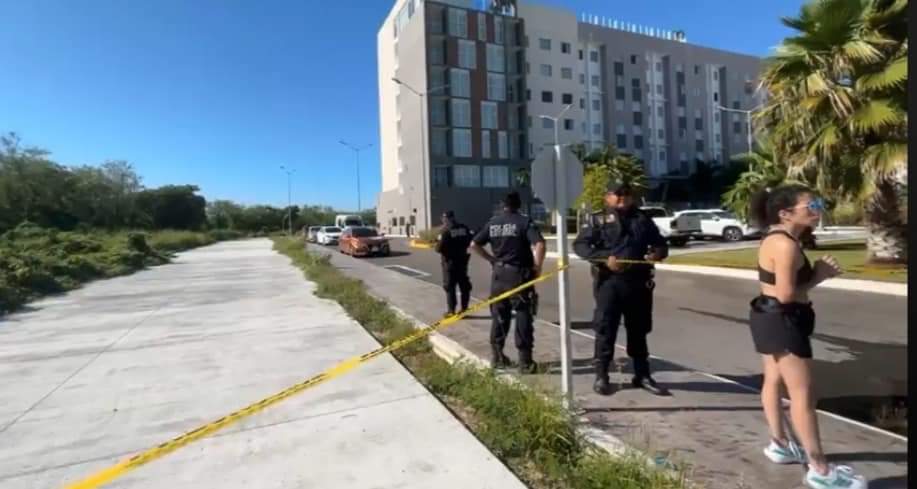 Muere turista caer del séptimo piso de un hotel en Mérida; la víctima, un holandés de 57 años, se encontraba bajo tratamiento sicológico.