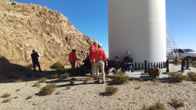 Rescata a cuatro migrantes abandonados en el desierto de Tecate