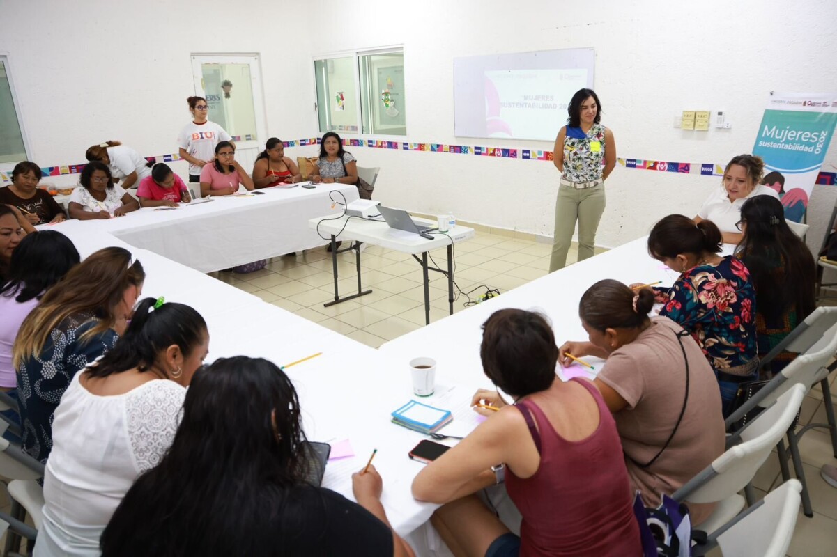 Gobierno Municipal promueve la cultura ambiental entre las mujeres de Zona Continental