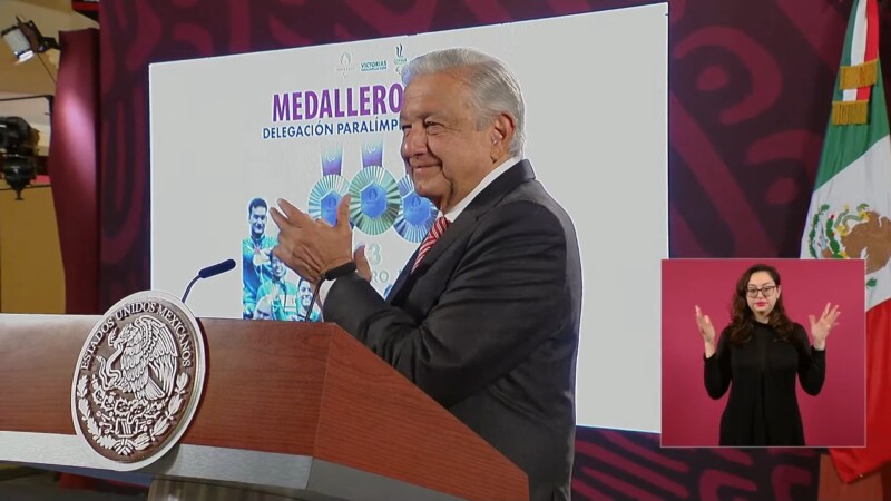 Aplaude AMLO resultados de atletas paralímpicos en París
